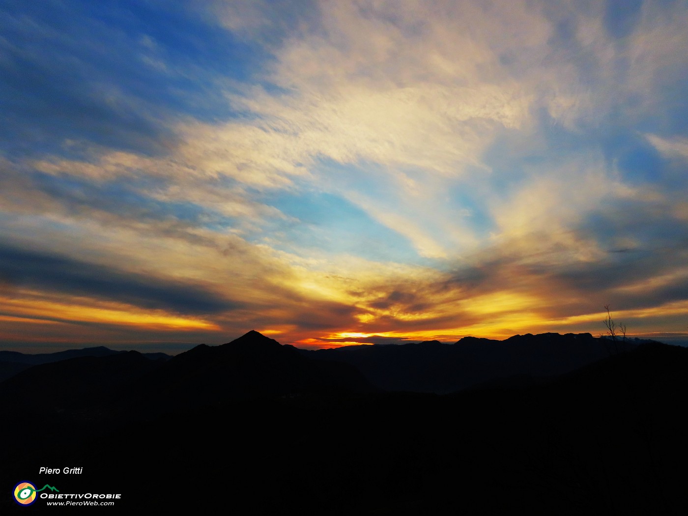 46 Colori del tramonto dall'Alben al Sornadello.JPG